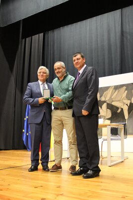 8 - Com&eacute;dias do Minho, Medalha Municipal de M&eacute;rito Grau Cobre